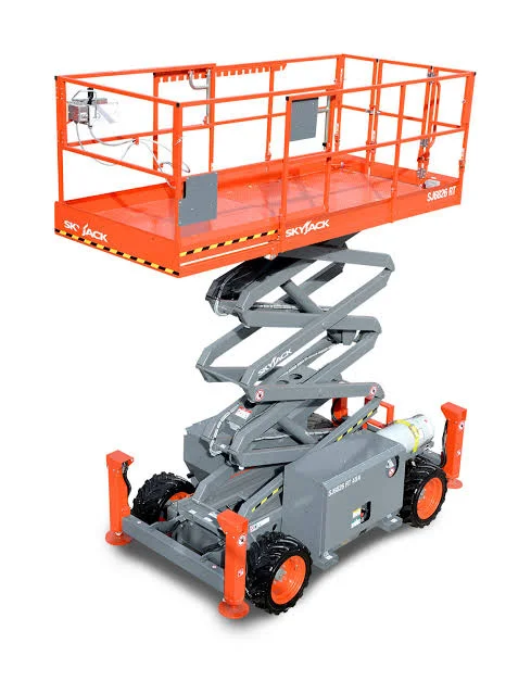 Skyjack SJ6832 RT - three-quarter view